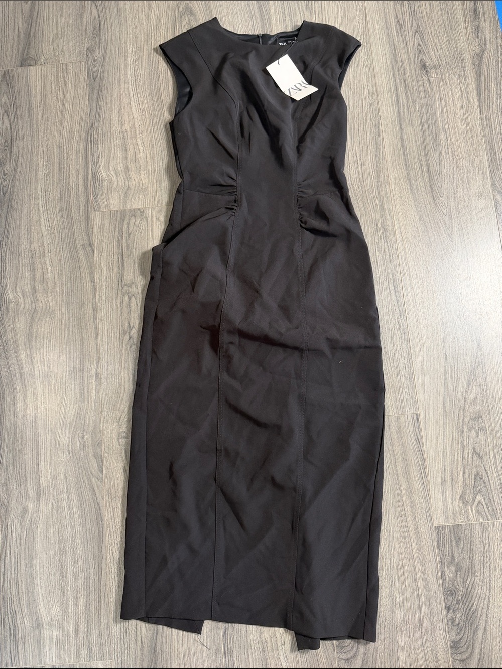Zara Black Cap-Sleeve Sheath Maxi Dress
